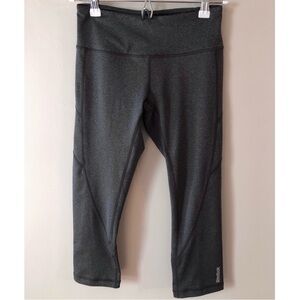 Reebok • XS • Grey Crop Leggings